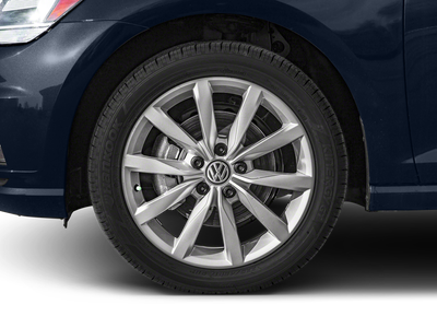 2018 Volkswagen Golf SportWagen Base