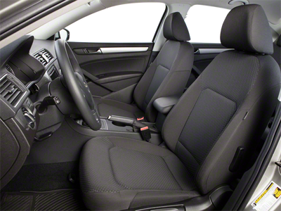 2013 Volkswagen Passat Base