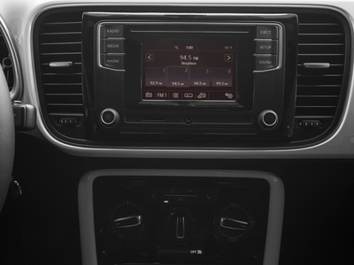 2018 Volkswagen Beetle Base