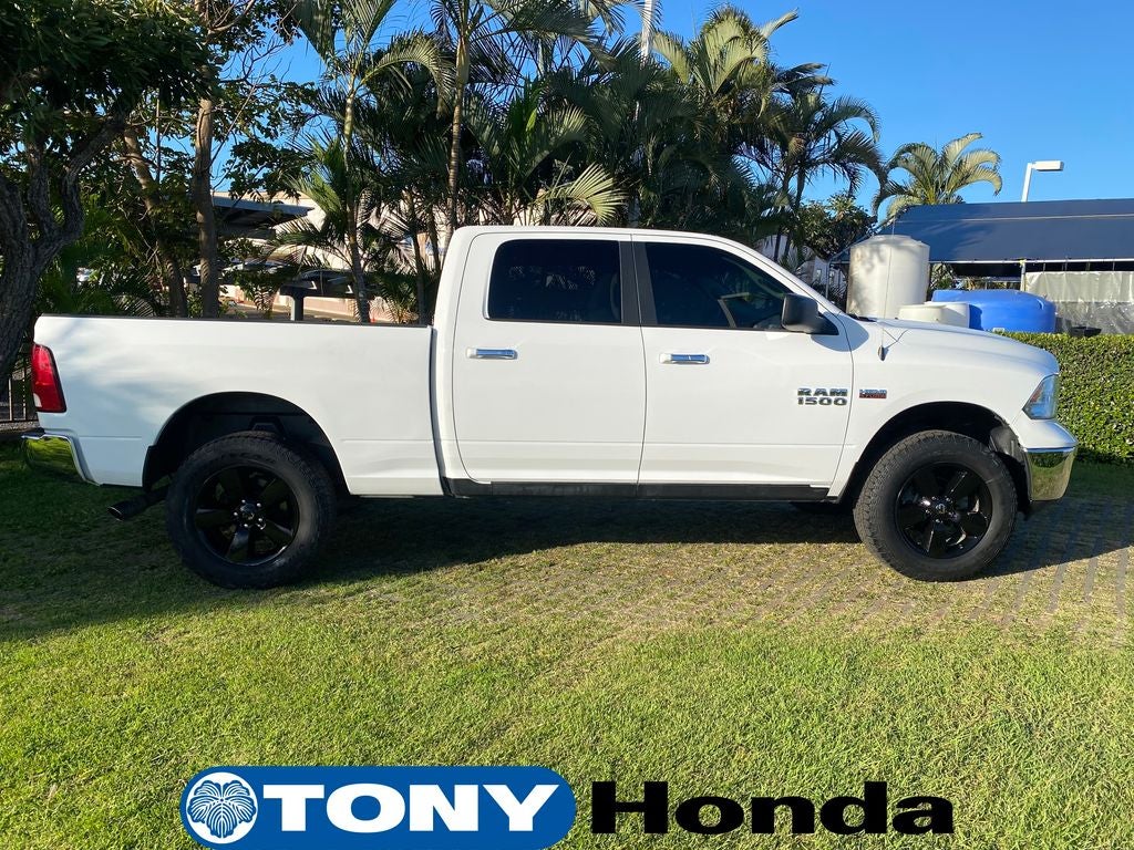 2017 RAM 1500 SLT