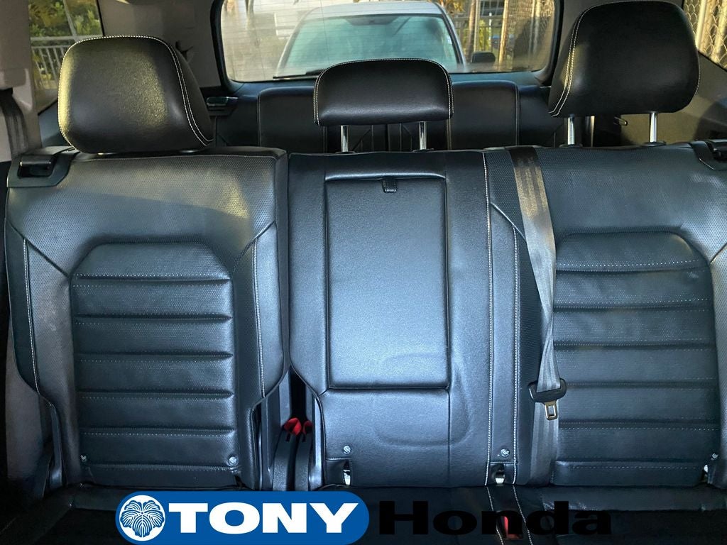 2023 Volkswagen Atlas 3.6L V6 SEL Premium R-Line