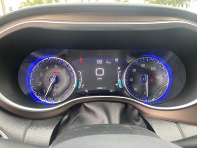 2017 Chrysler Pacifica Touring L Plus