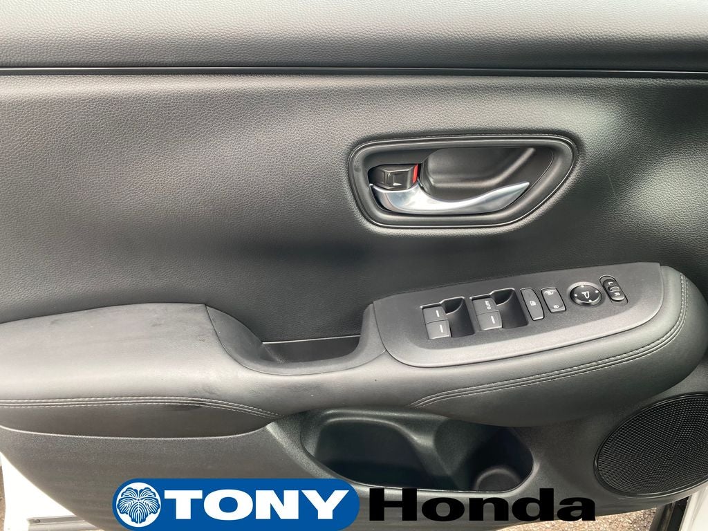 2026 Honda HR-V LX