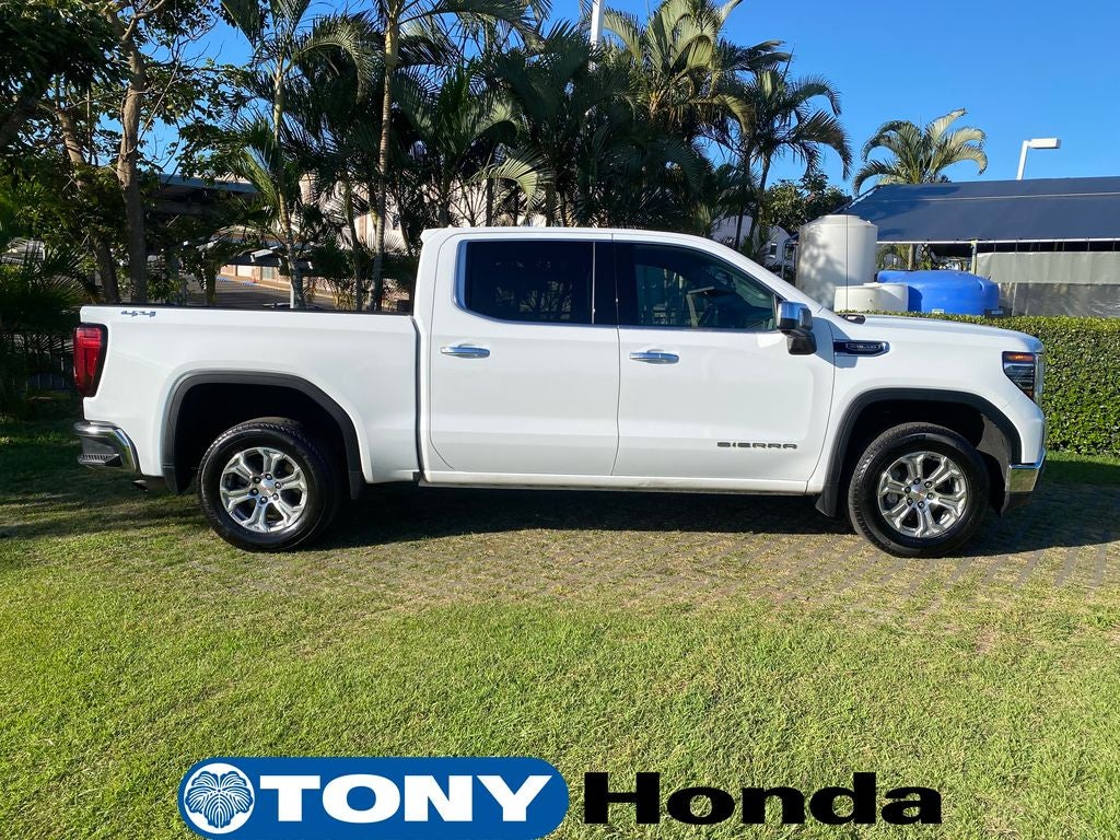 2025 GMC Sierra 1500 SLT