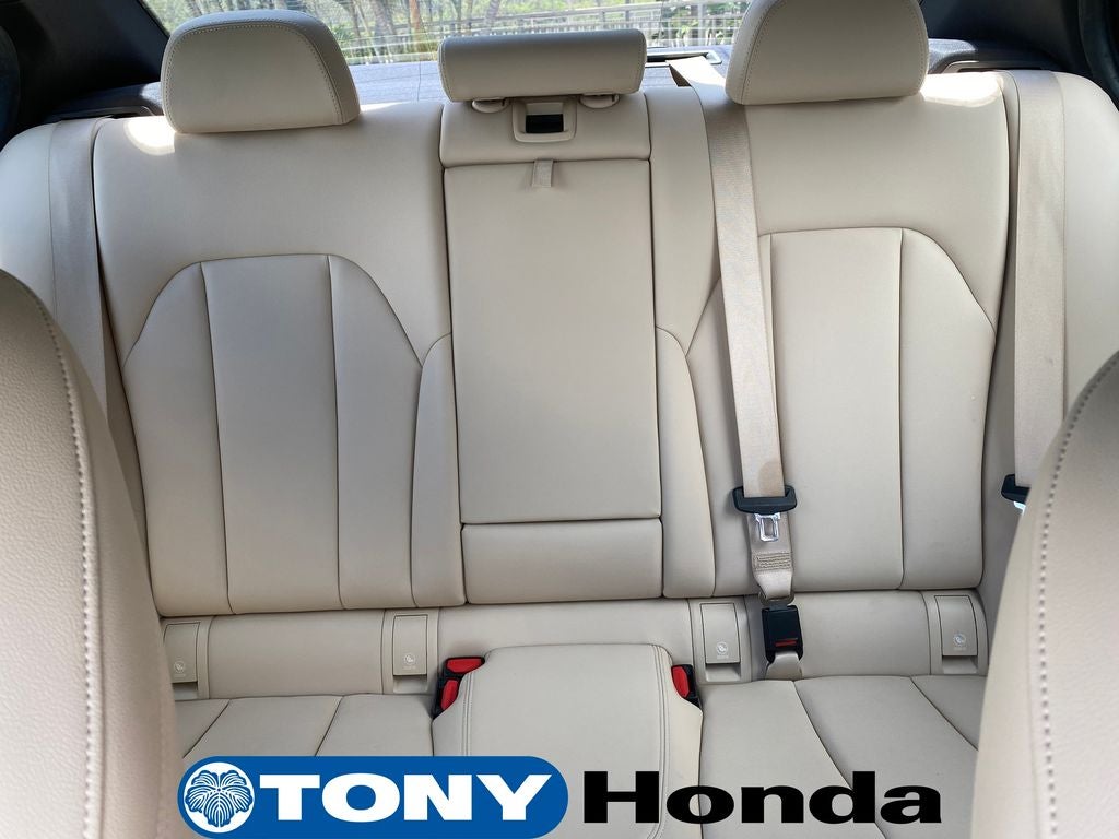 2019 BMW 3 Series 330i