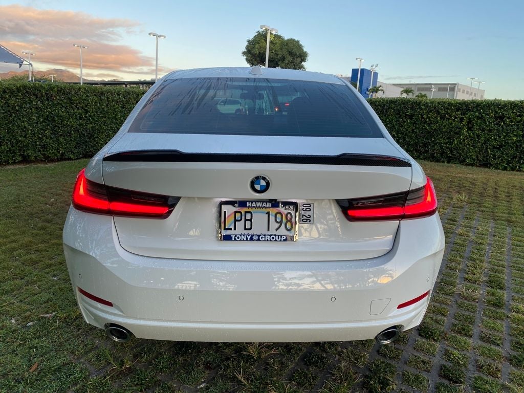 2024 BMW 3 Series 330i xDrive