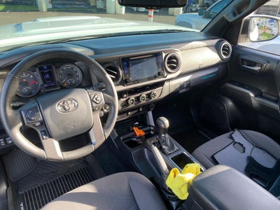 2017 Toyota Tacoma SR5 V6