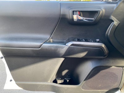 2017 Toyota Tacoma SR5 V6