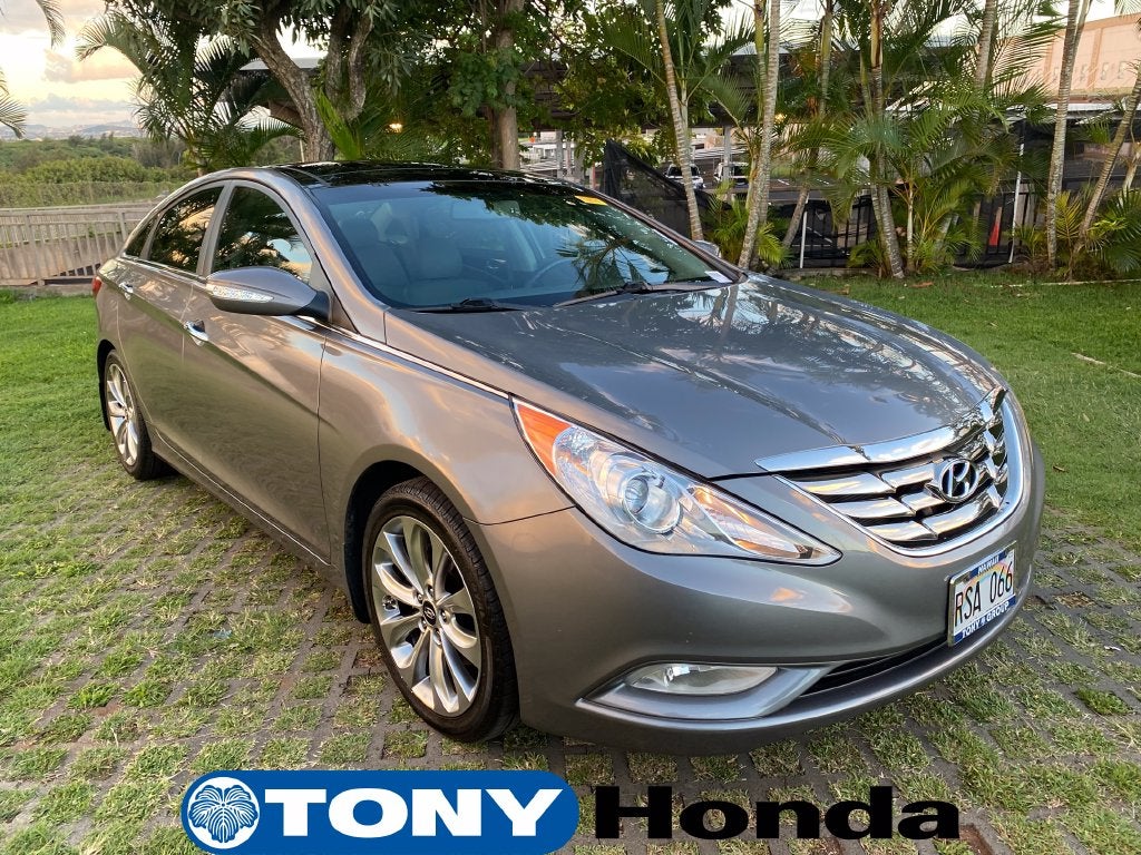 2012 Hyundai SONATA Limited
