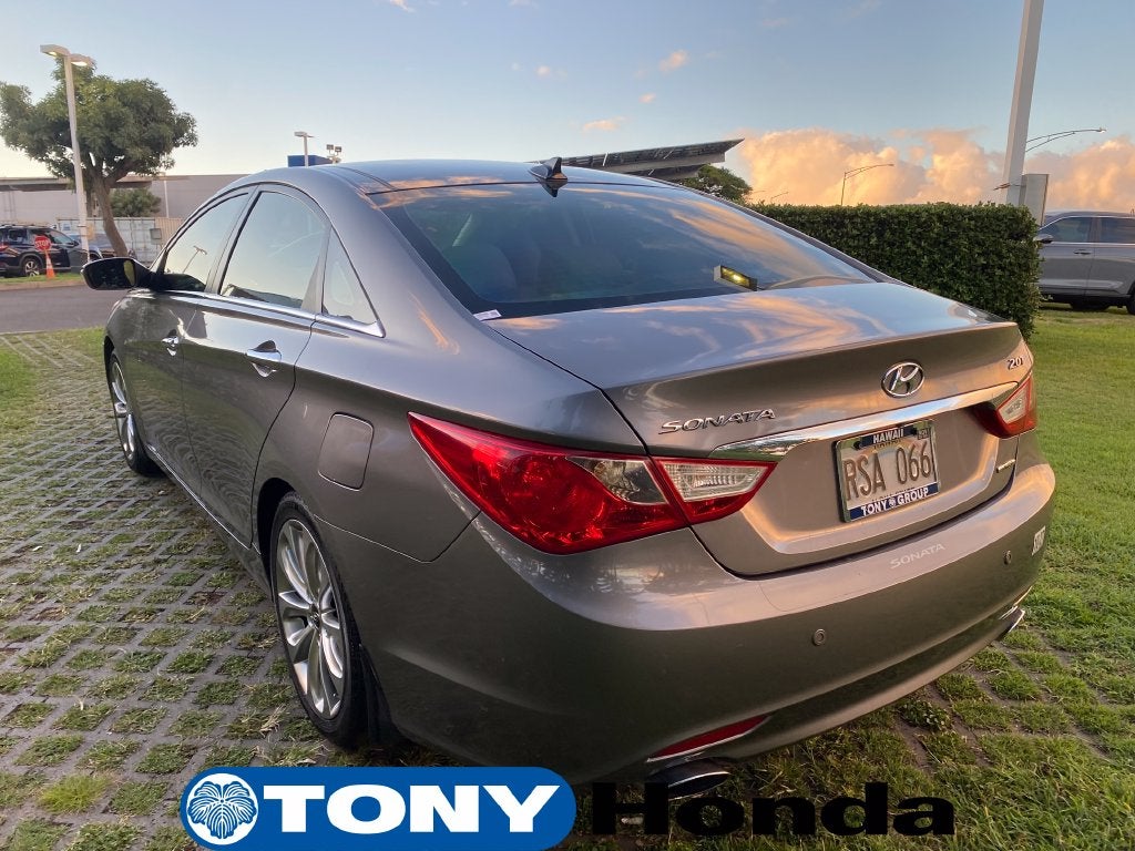 2012 Hyundai SONATA Limited