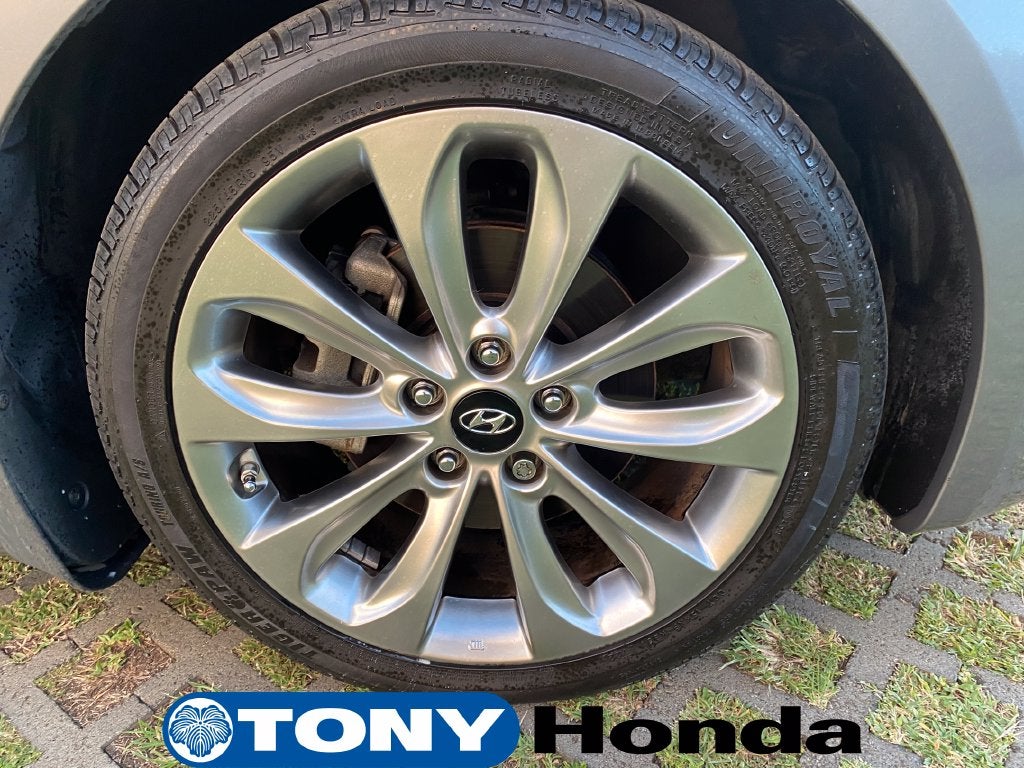 2012 Hyundai SONATA Limited