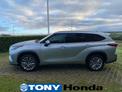 2023 Toyota Highlander Platinum