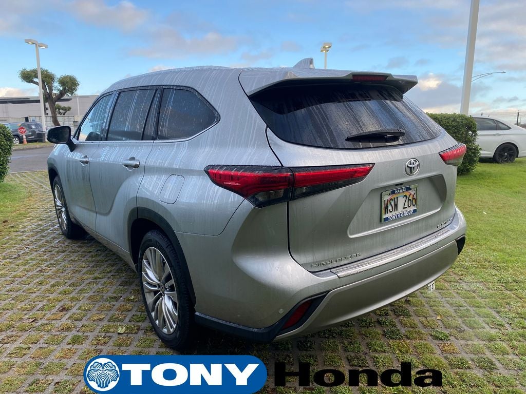 2023 Toyota Highlander Platinum