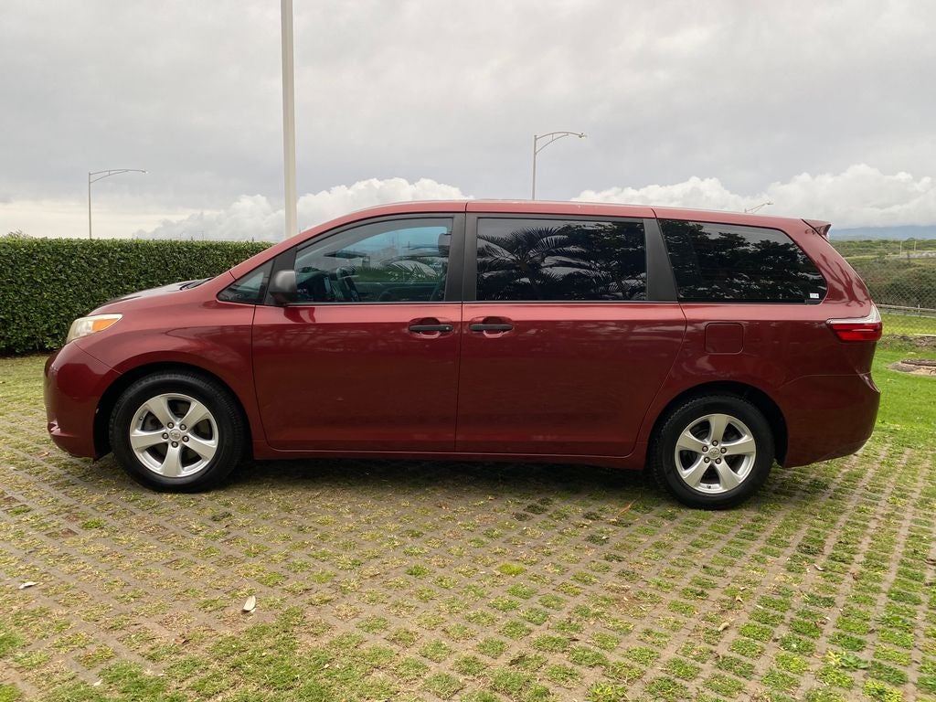 2017 Toyota Sienna L 7 Passenger