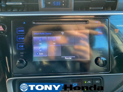 2017 Toyota Corolla SE