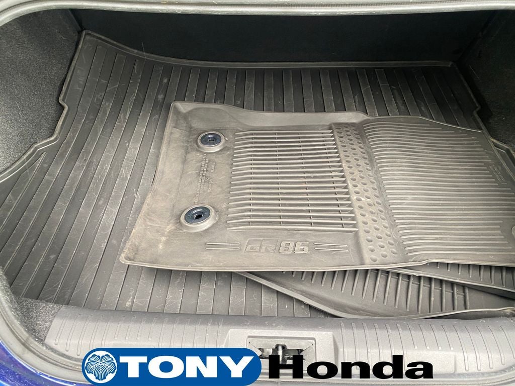 2024 Toyota GR86 Premium