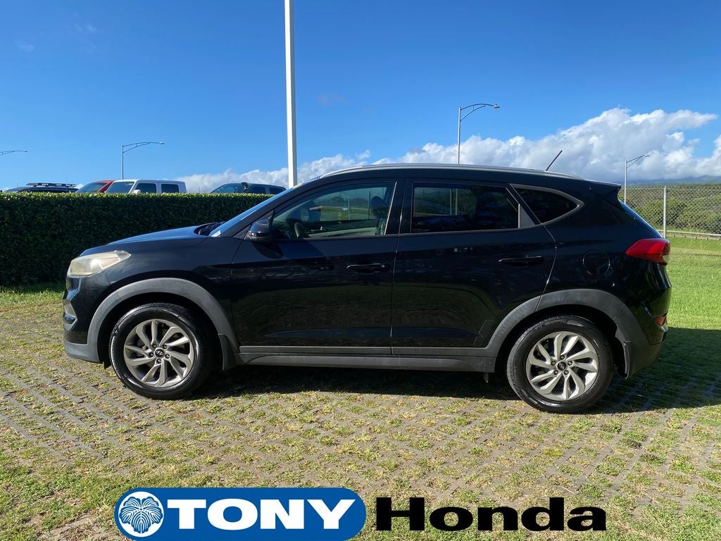 2016 Hyundai TUCSON SE