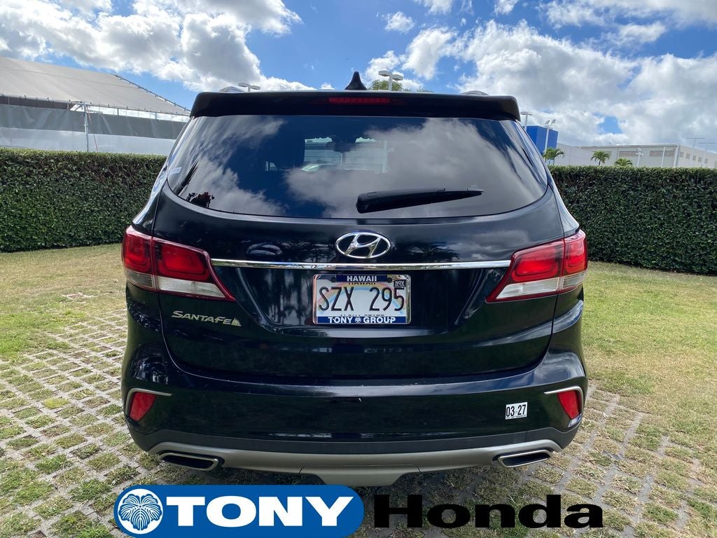2017 Hyundai SANTA FE SE