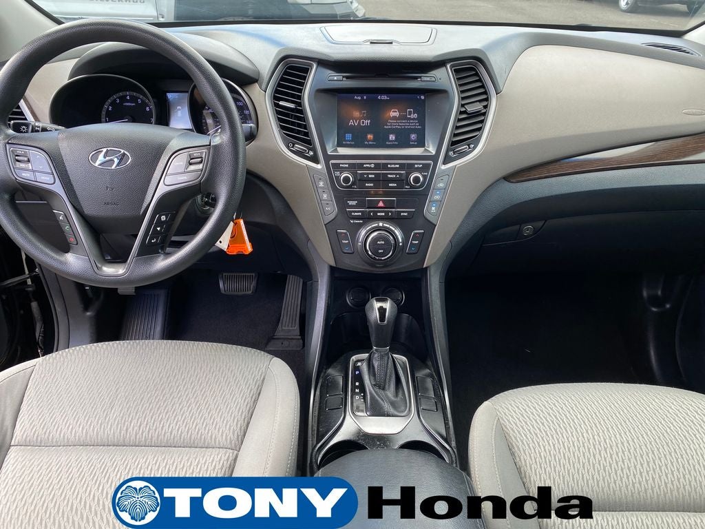 2017 Hyundai SANTA FE SE