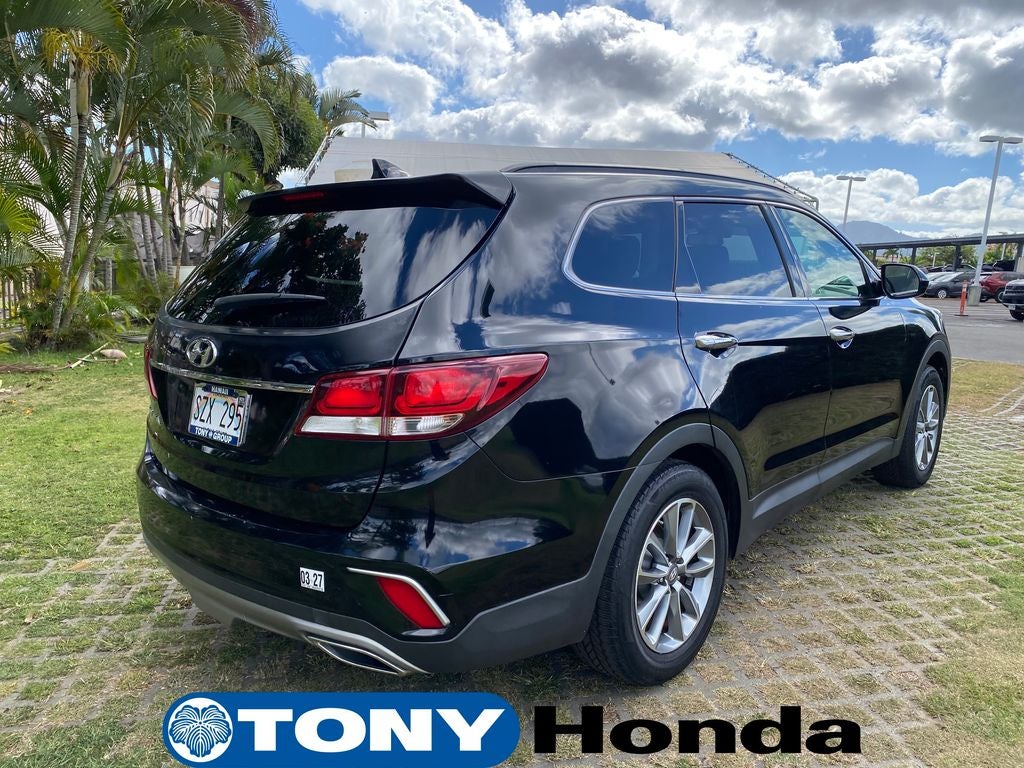 2017 Hyundai SANTA FE SE