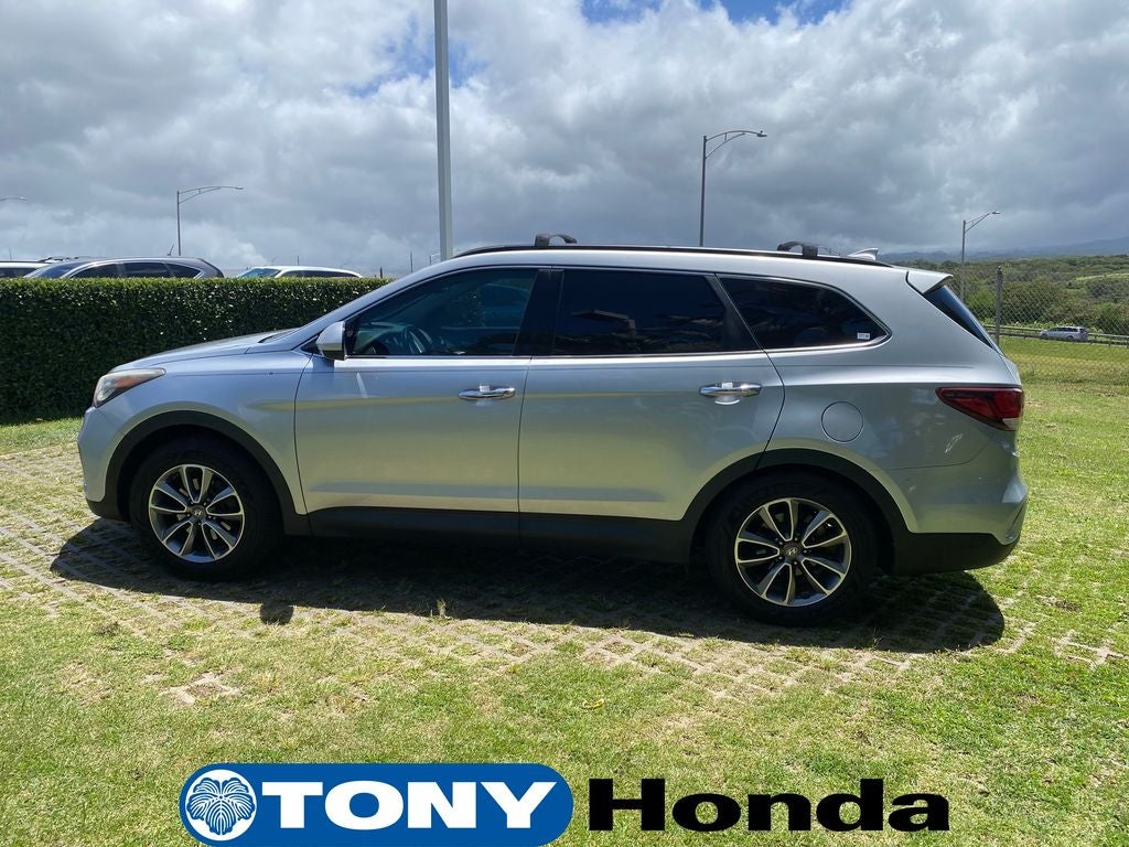 2017 Hyundai SANTA FE SE