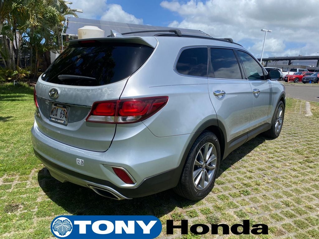 2017 Hyundai SANTA FE SE