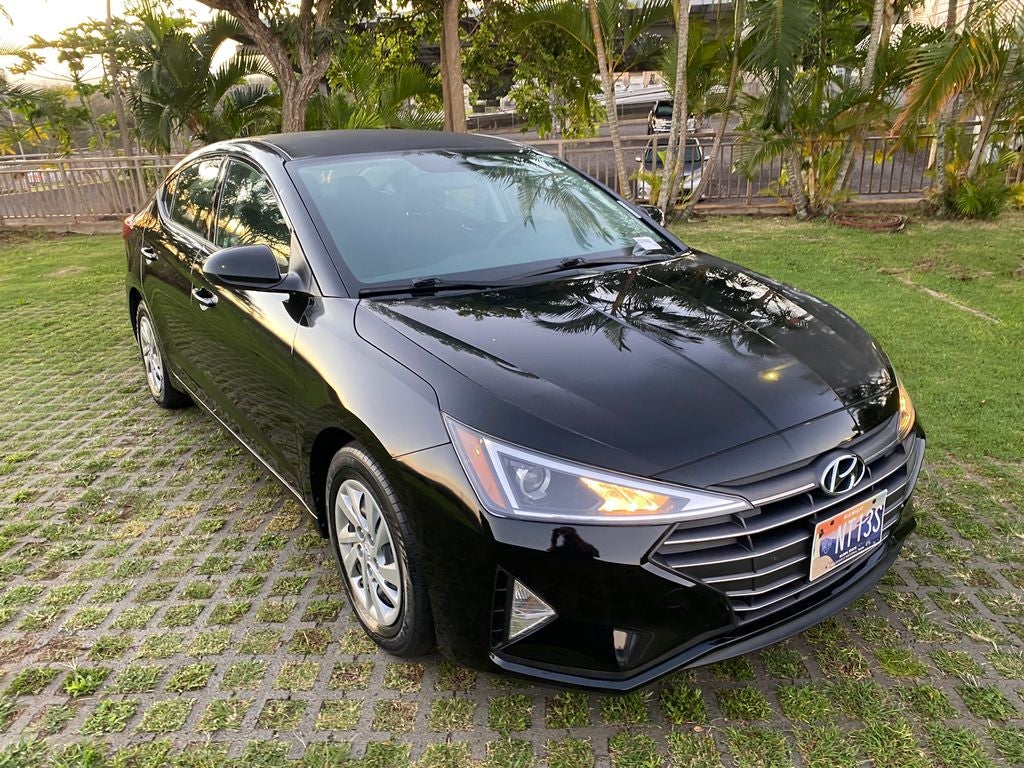 2019 Hyundai ELANTRA SE