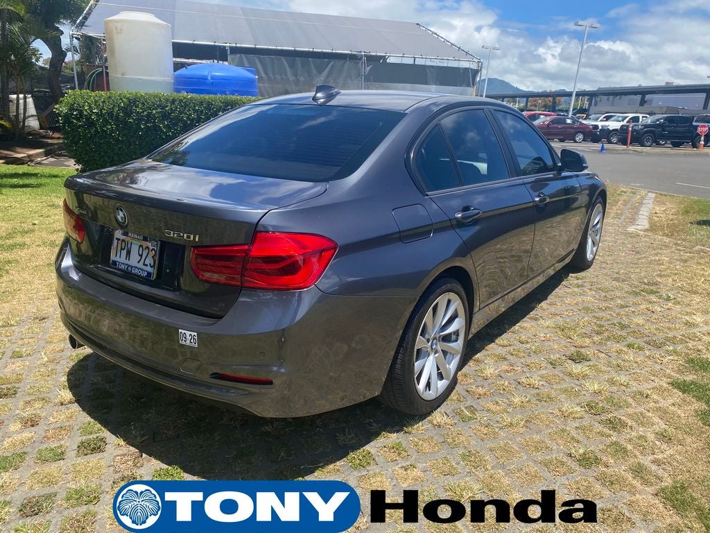 2018 BMW 3 Series 320i xDrive
