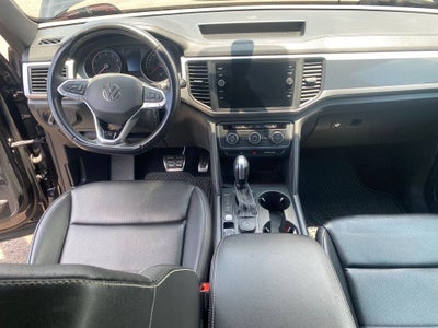 2021 Volkswagen Atlas Cross Sport 3.6L V6 SE w/Technology R-Line