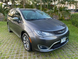 2018 Chrysler Pacifica Hybrid Limited