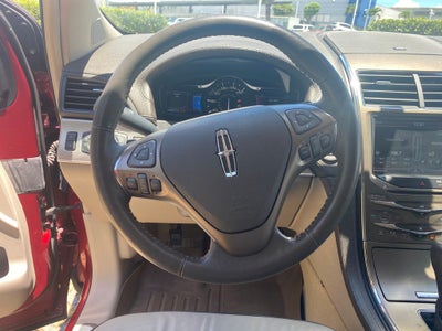 2014 Lincoln MKX Base