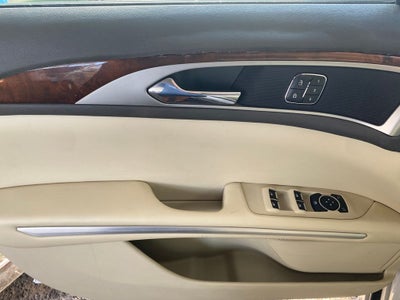 2013 Lincoln MKZ Base