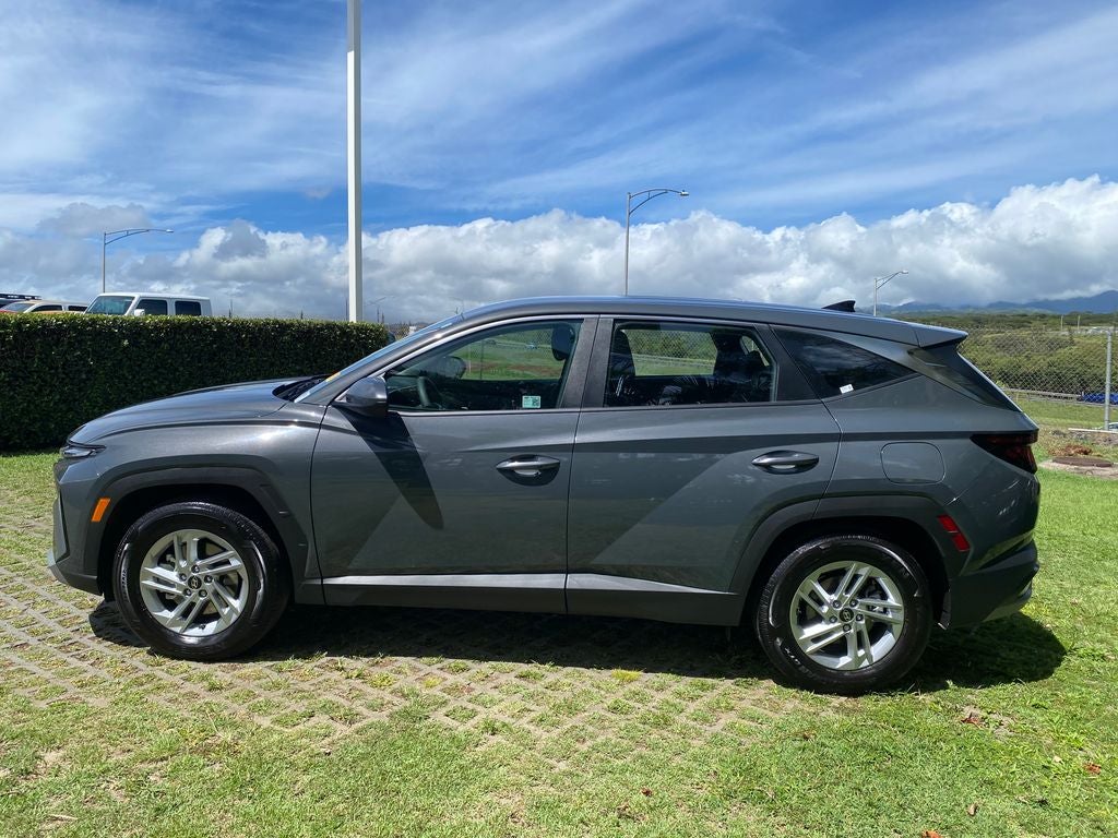 2025 Hyundai TUCSON SE