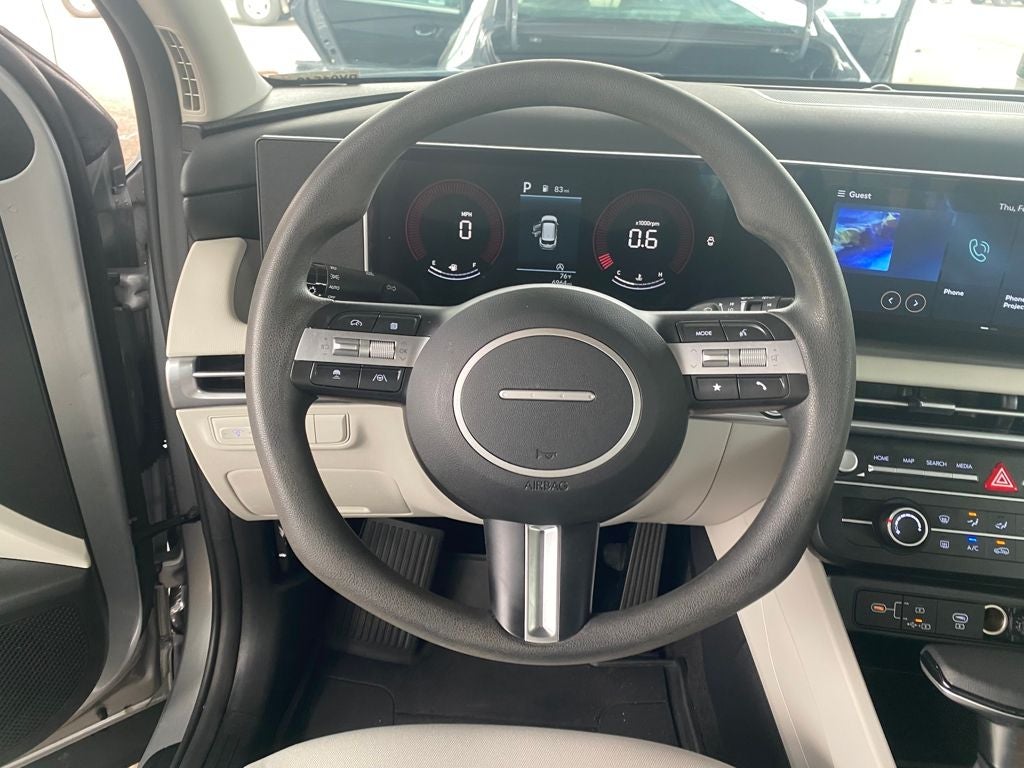 2025 Hyundai TUCSON SE