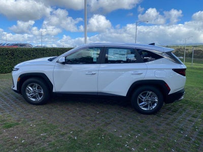 2026 Hyundai TUCSON SE FWD
