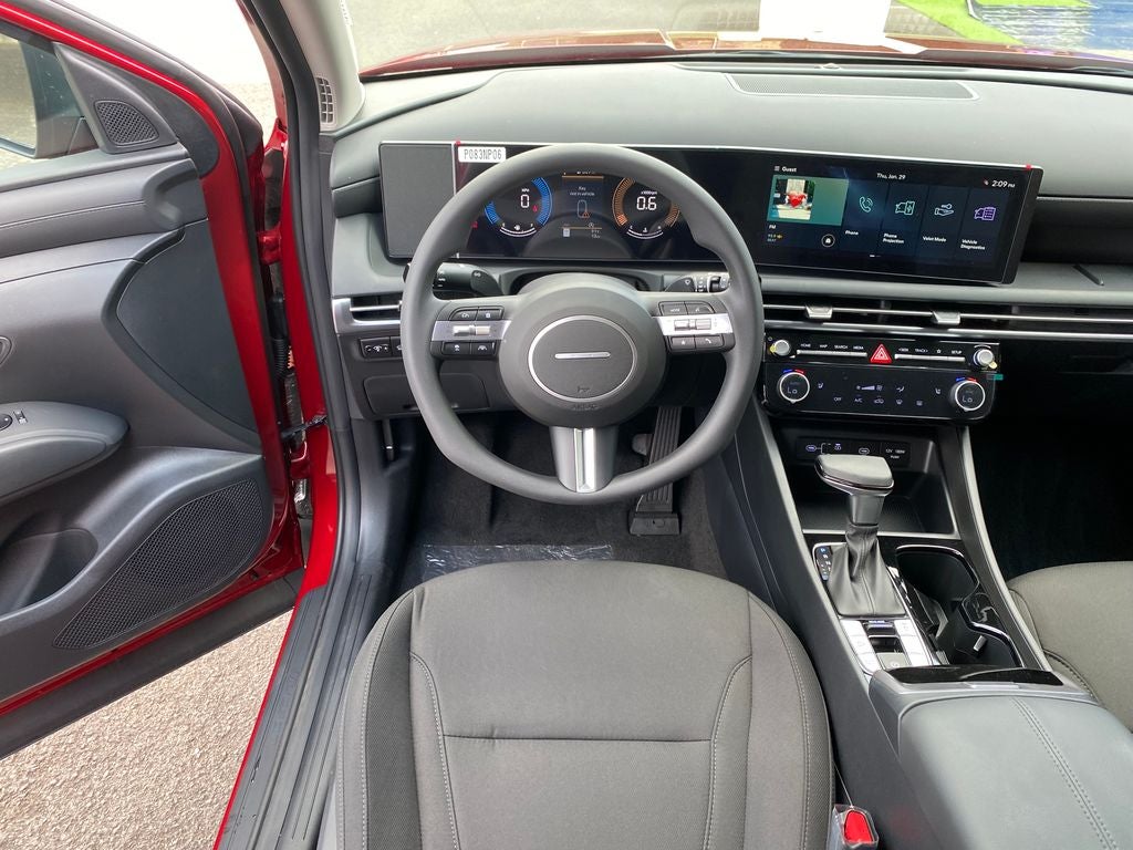 2026 Hyundai TUCSON SEL FWD