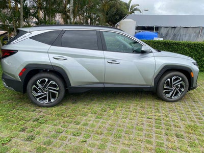 2026 Hyundai TUCSON SEL Plus FWD