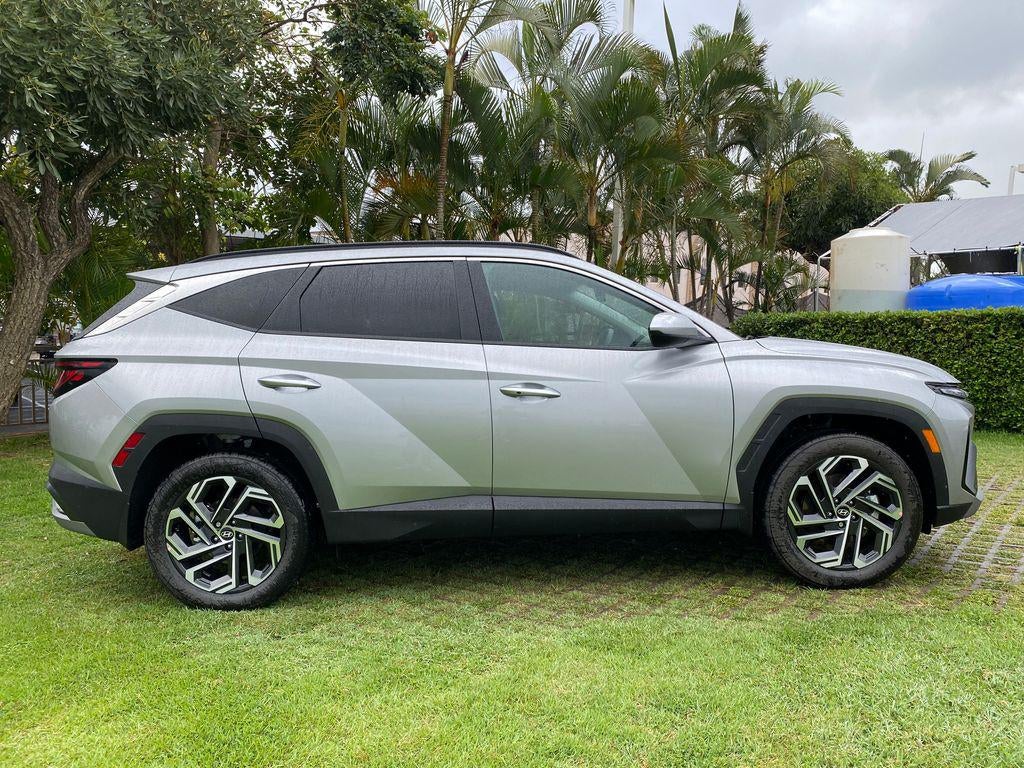 2026 Hyundai TUCSON SEL Plus FWD