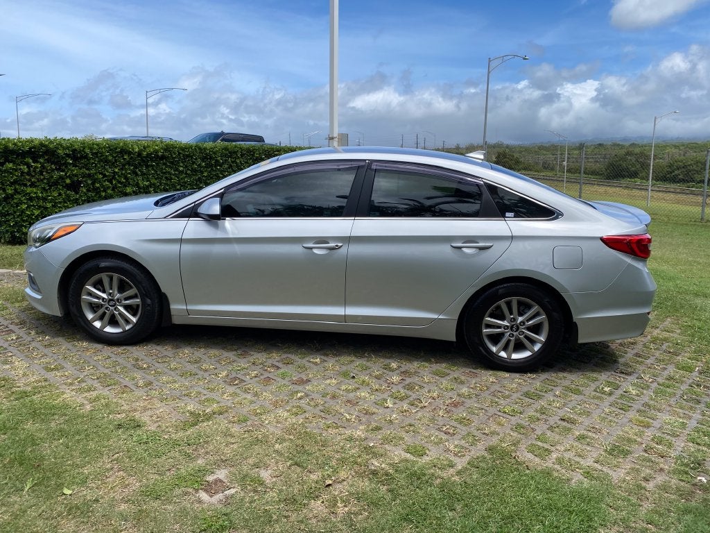 2017 Hyundai SONATA SE