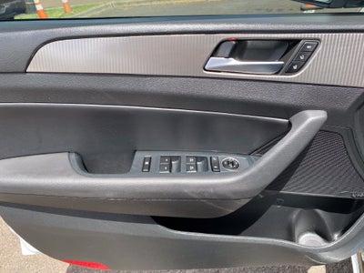 2019 Hyundai SONATA Limited