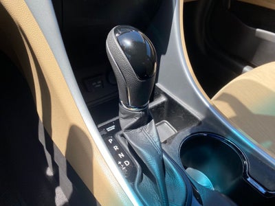 2012 Hyundai SONATA GLS