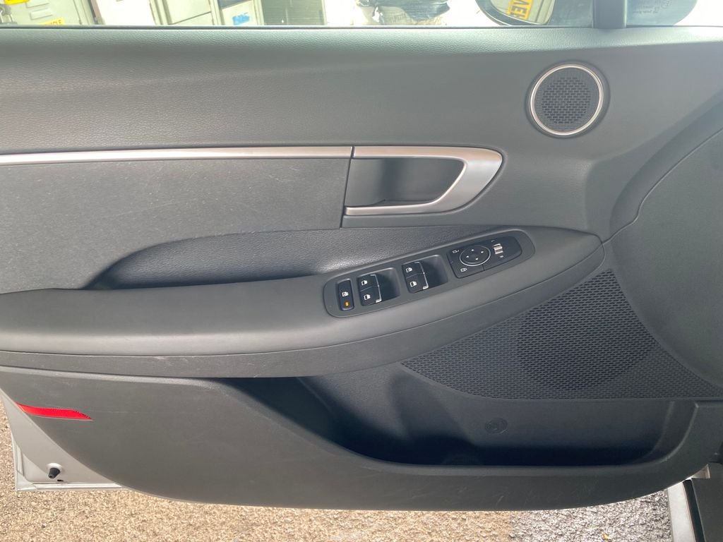2020 Hyundai SONATA SE