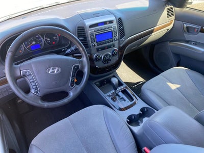 2012 Hyundai SANTA FE SE
