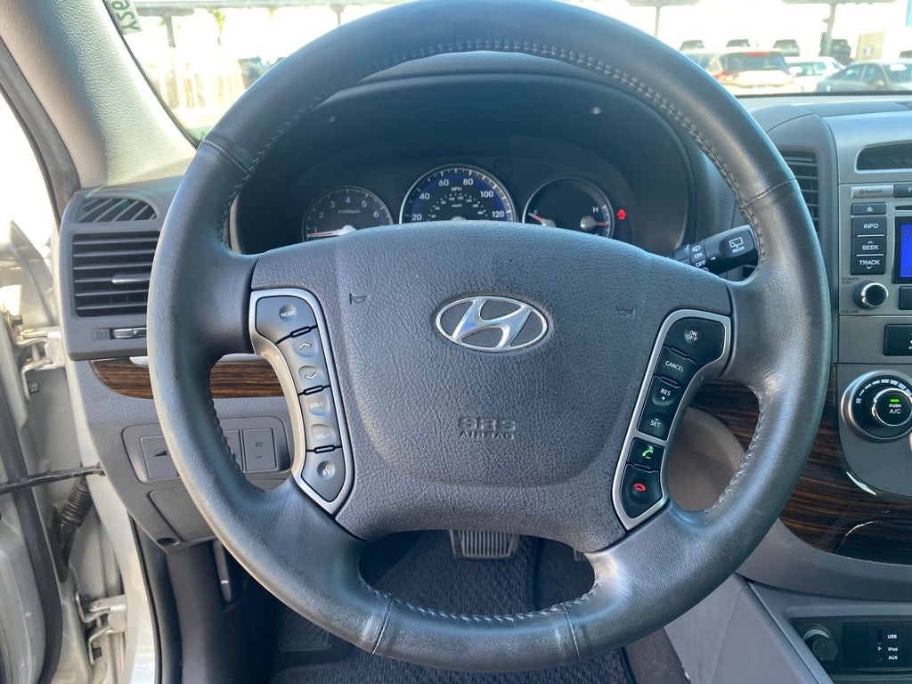 2012 Hyundai SANTA FE SE