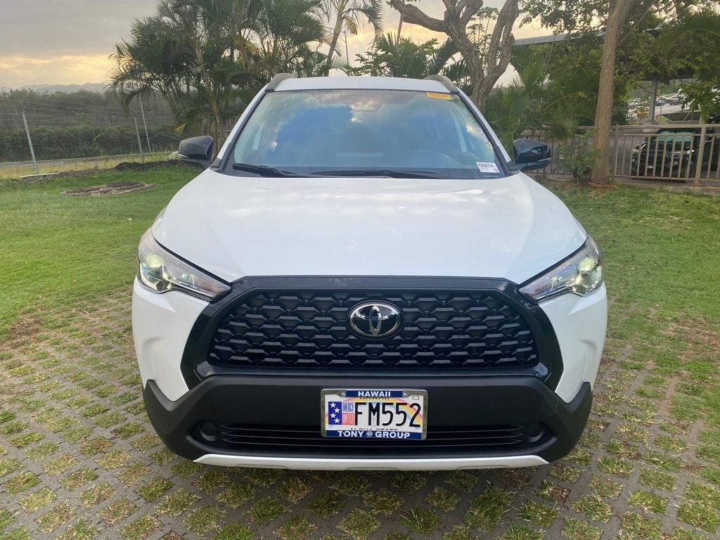 Used 2025 Toyota Corolla Cross LE with VIN 7MUCAAAG8SV120887 for sale in Kansas City