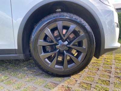2023 Tesla Model X Base