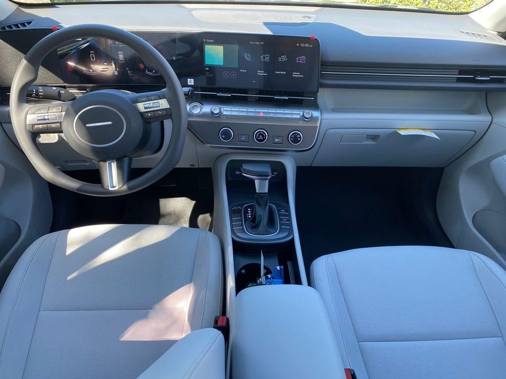 2026 Hyundai KONA SE FWD