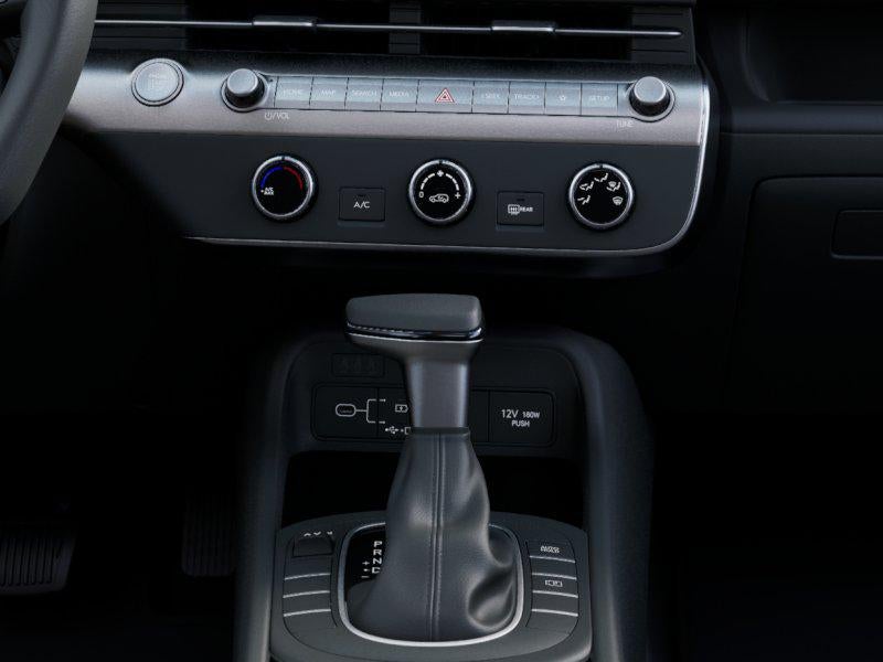2027 Hyundai KONA SE FWD