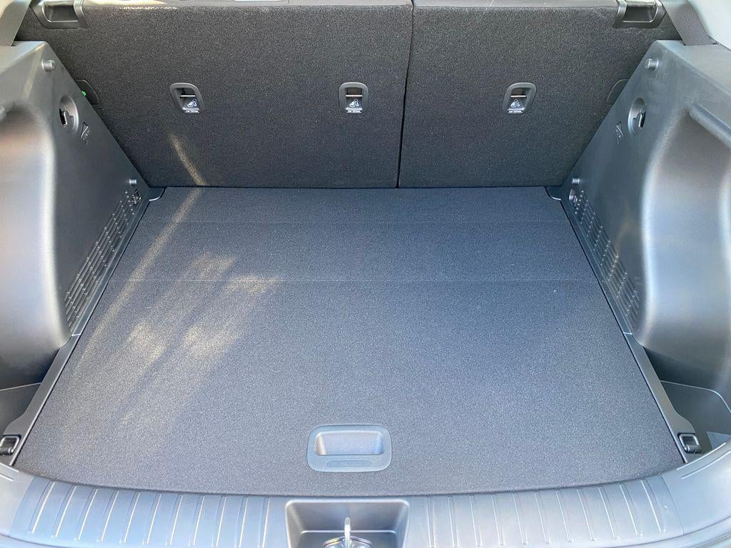 2027 Hyundai KONA SE FWD