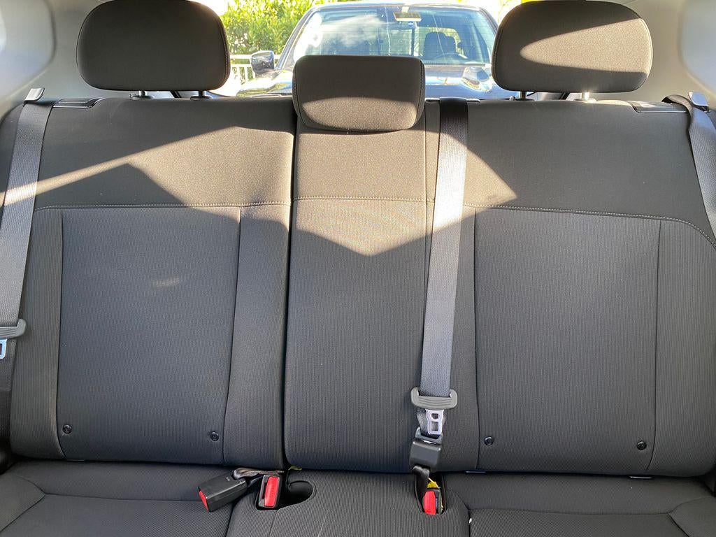 2027 Hyundai KONA SE FWD
